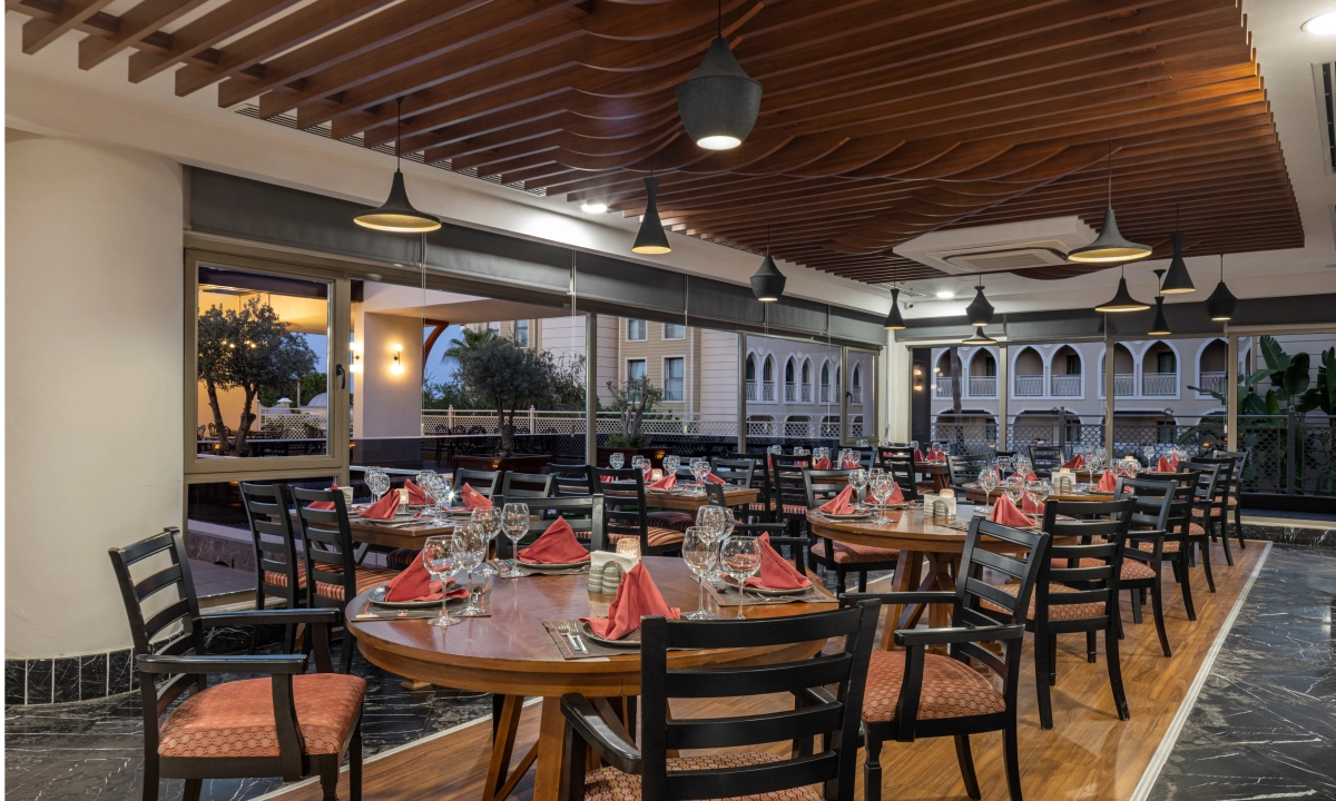 Thai Phoon Uzakdoğu À la Carte Restoran